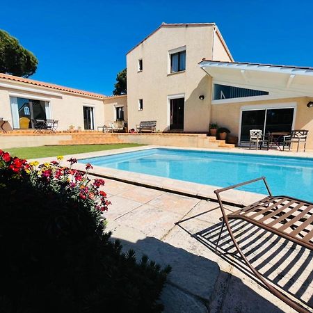 Annexe Des Pins - Studio Gite Avec Piscine & Climatisation Villeneuve-les-Beziers Bagian luar foto