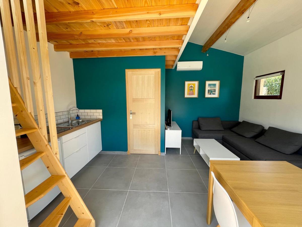 Annexe Des Pins - Studio Gite Avec Piscine & Climatisation Villeneuve-les-Beziers Bagian luar foto