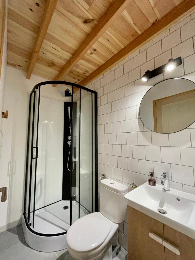 Annexe Des Pins - Studio Gite Avec Piscine & Climatisation Villeneuve-les-Beziers Bagian luar foto